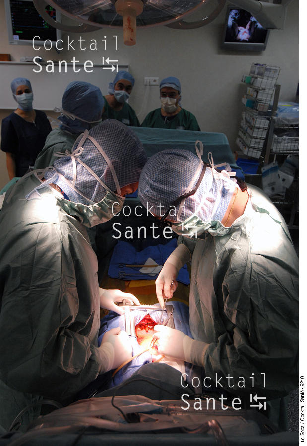 Chirurgie-cardiaque-005-SEBA.JPG
