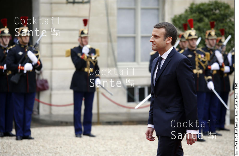 Macron007SEBA(1).JPG